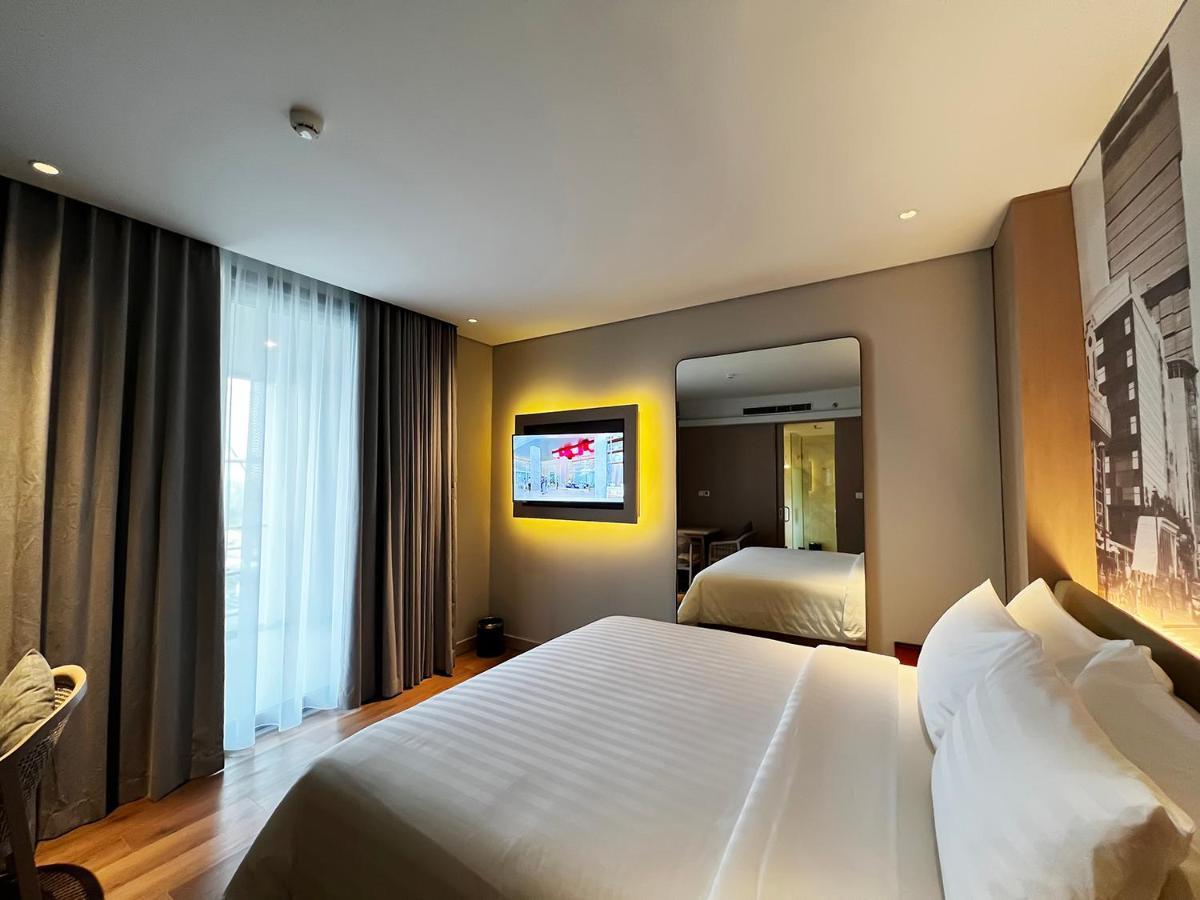 Ra Suites Simatupang ジャカルタ エクステリア 写真