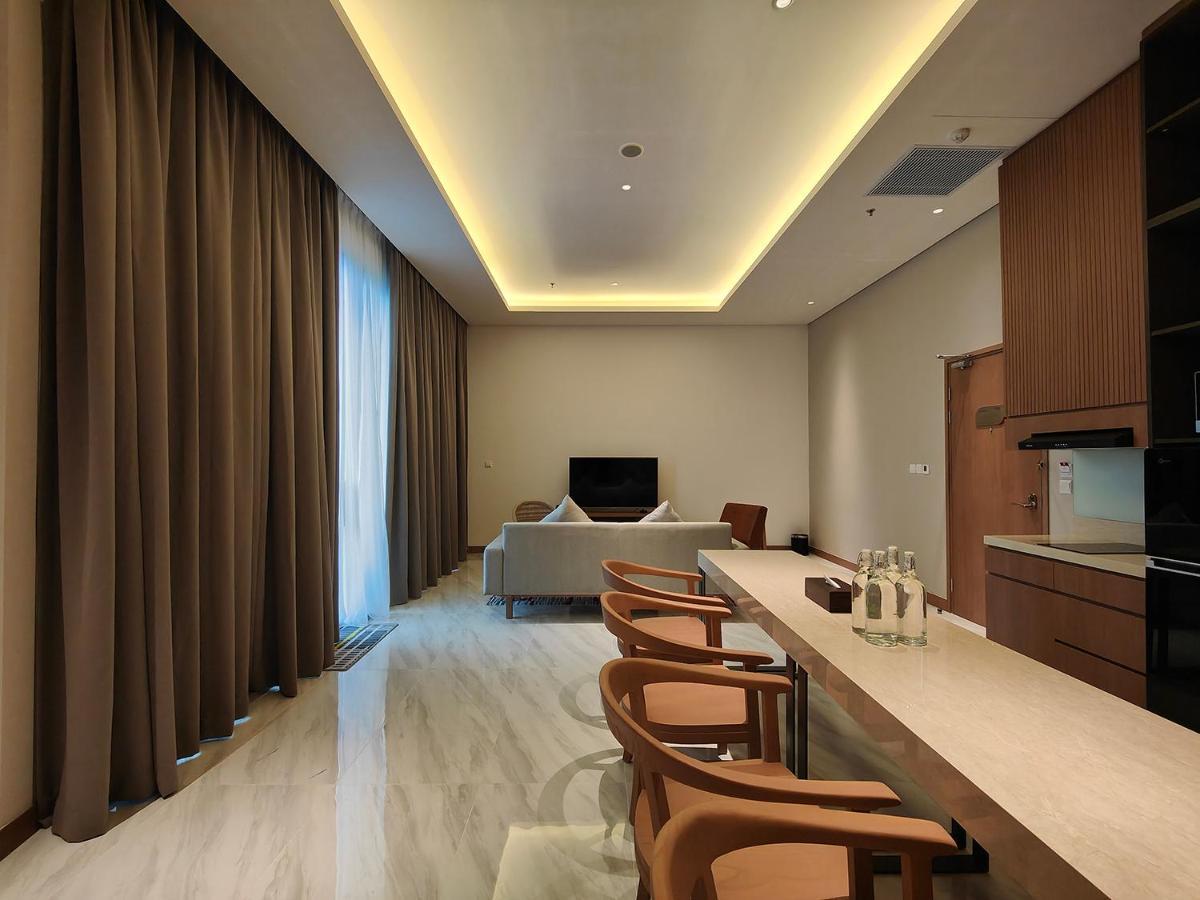 Ra Suites Simatupang ジャカルタ エクステリア 写真